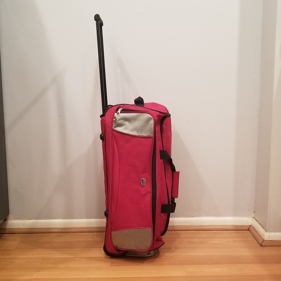 american tourister rolling duffel bag